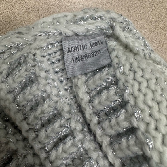 CC Beanie - Picture 4 of 4